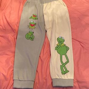 Her Universe Kermit the Frog Joggers Brand New With Tags!